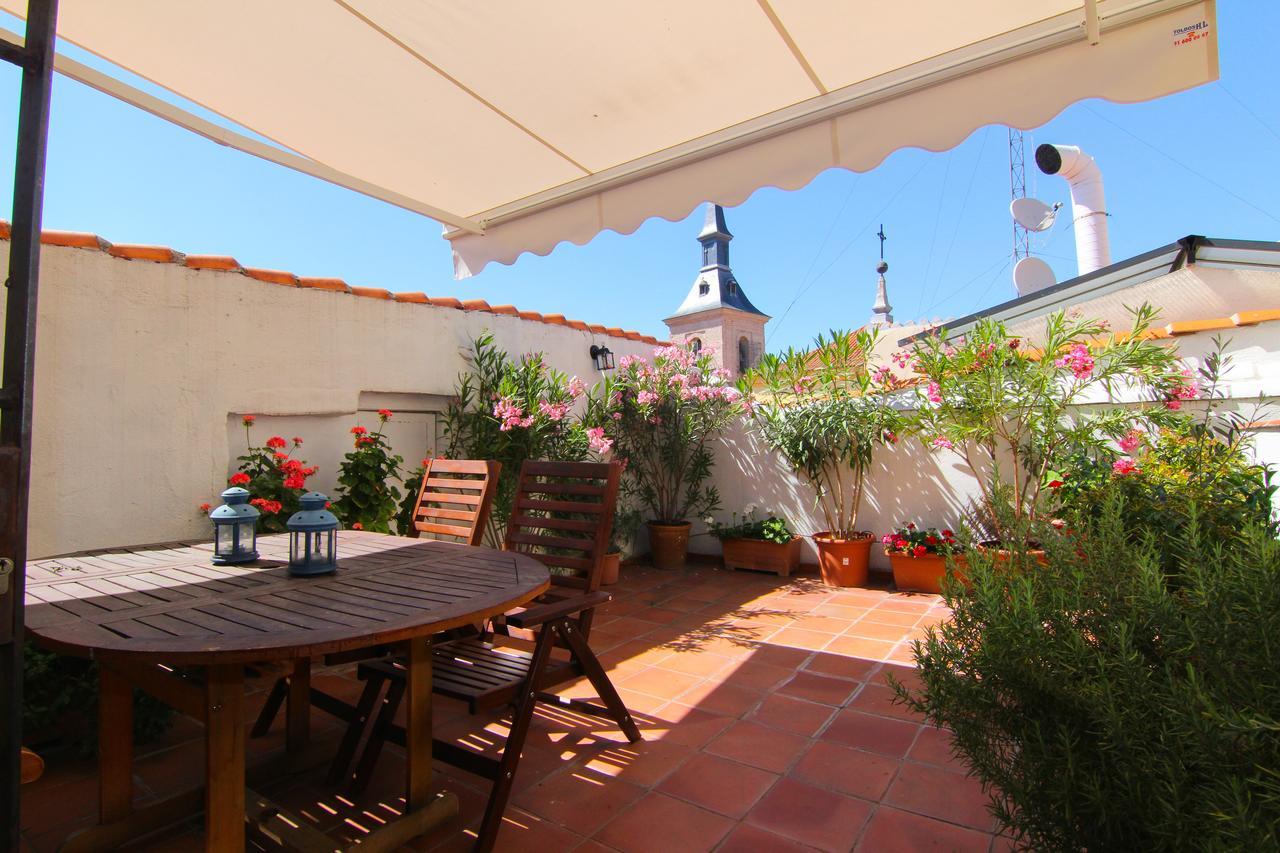 Apartamentos Madrid Centro W Exterior photo