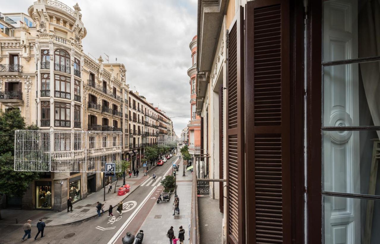 Apartamentos Madrid Centro W Exterior photo